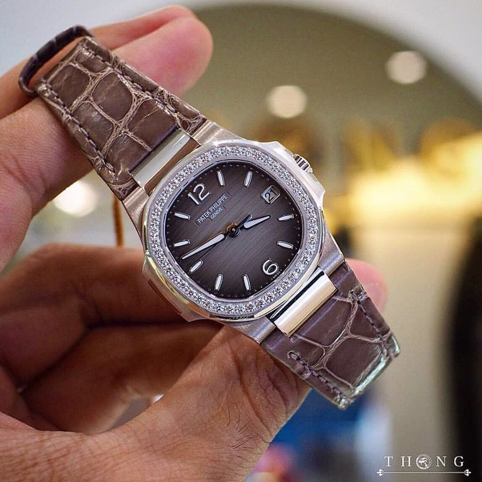 Patek Philippe 7010G-012