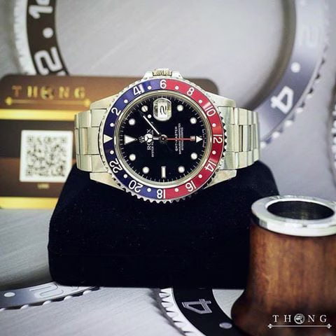Rolex GMT master (Pepsi) 16700