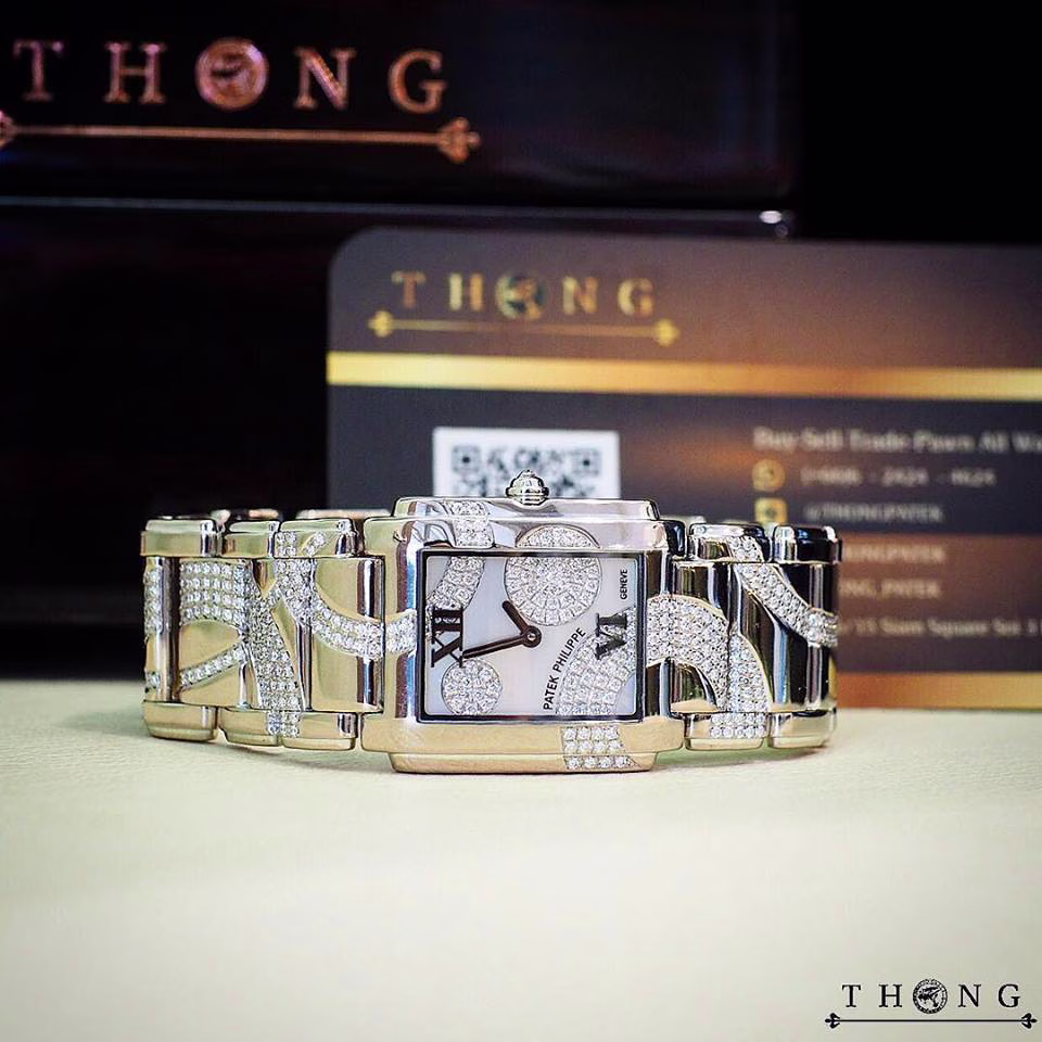 Patek Philippe 4910/49G