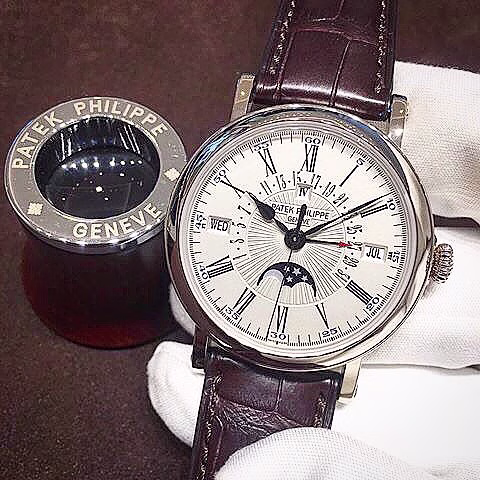 Patek Philippe 5159G-012