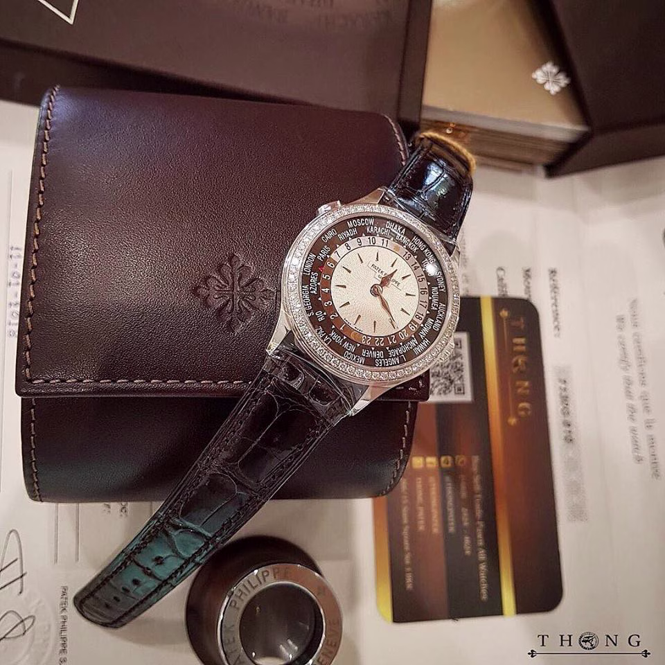 Patek Philippe 7130G-013 (Discounted model)