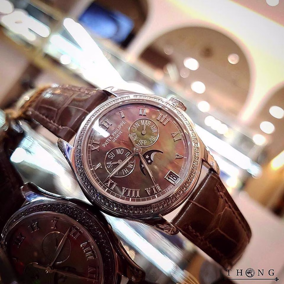 Patek Philippe 4936G-010