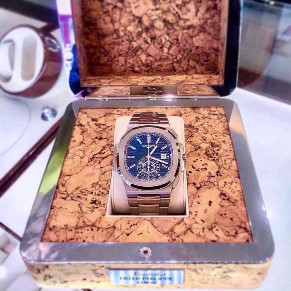 Patek Philippe 5976/1G