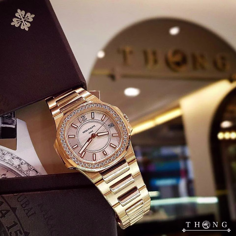 Patek Philippe 7010/1R