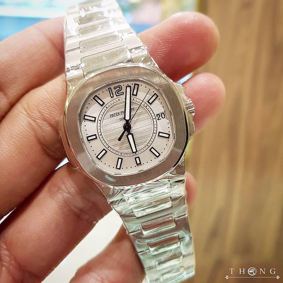 Patek Philippe 7011/1G