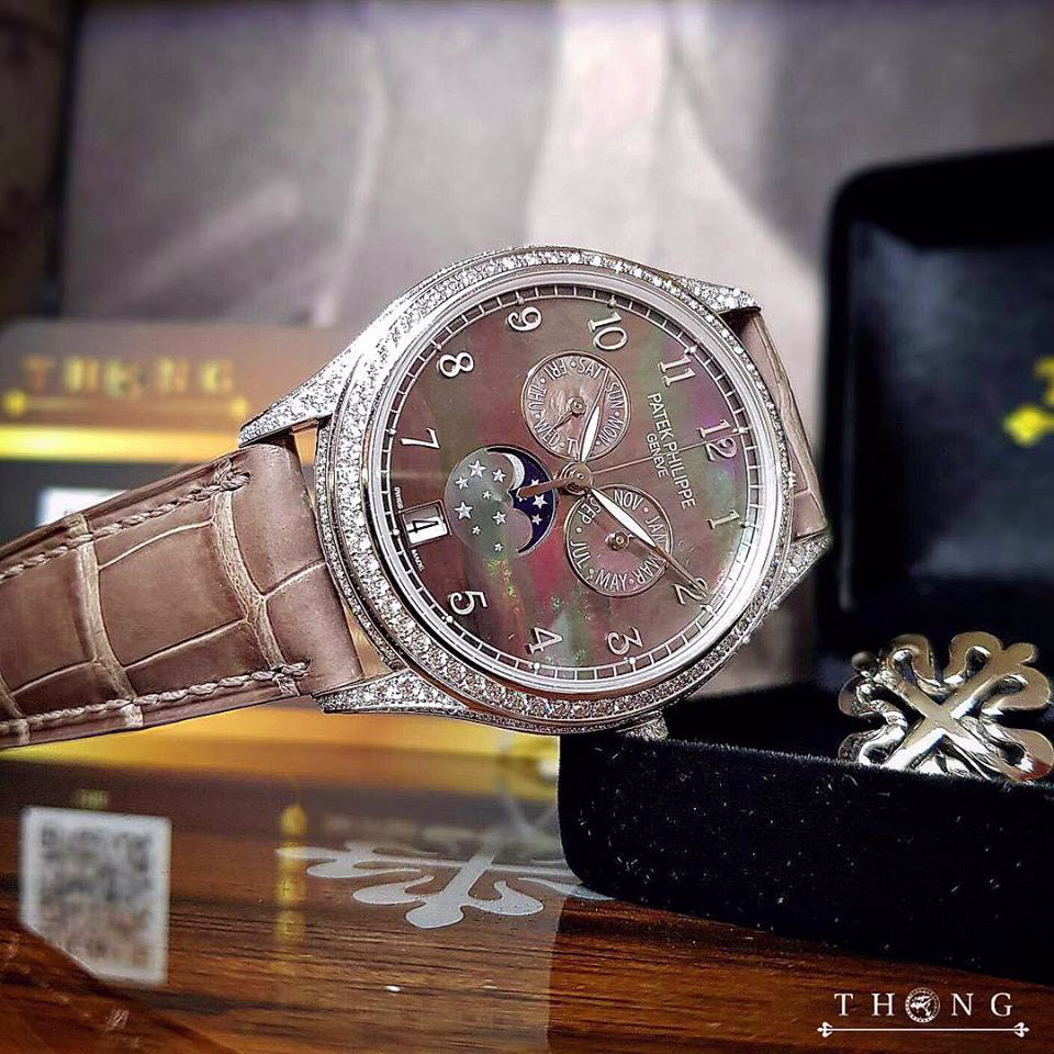 Patek Philippe 4948g-001 (discontinued)