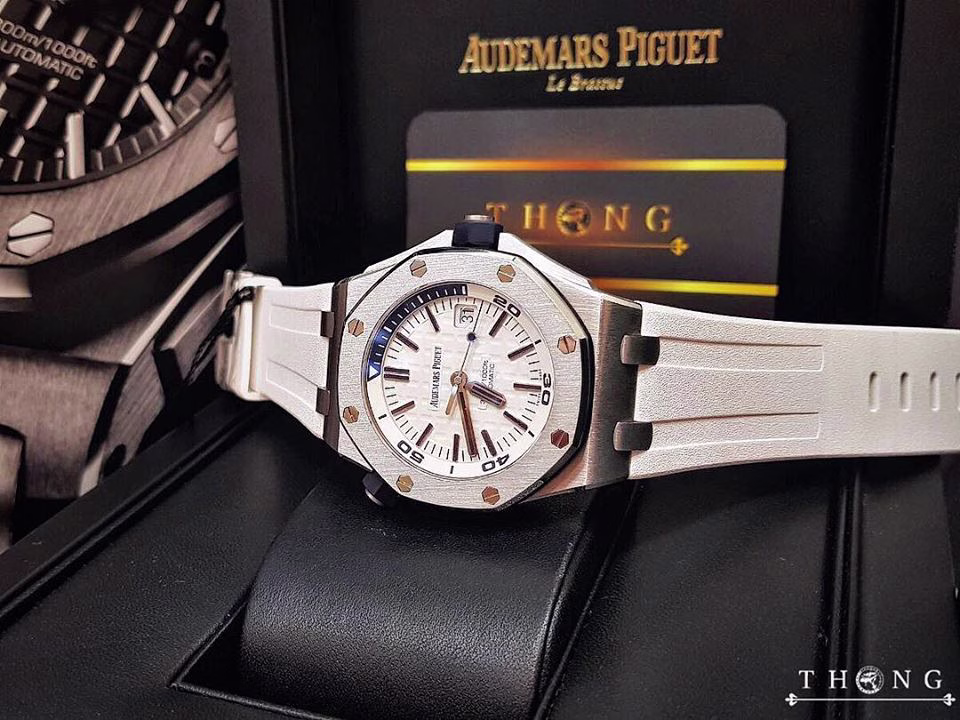 Audemars Piguet Royal Oak 15710ST. Limited Edition 200 peace