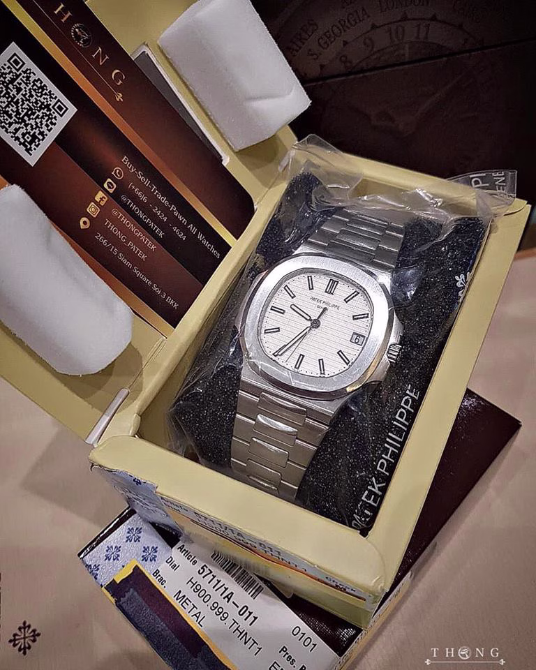Patek Philippe 5711/1a-011