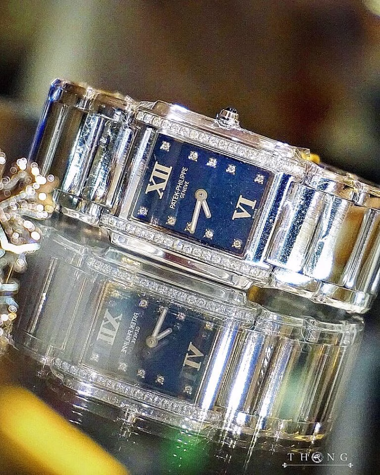 Patek Philippe 4910/10A-012