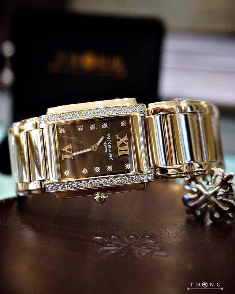 Patek Philippe 4910/11R-001