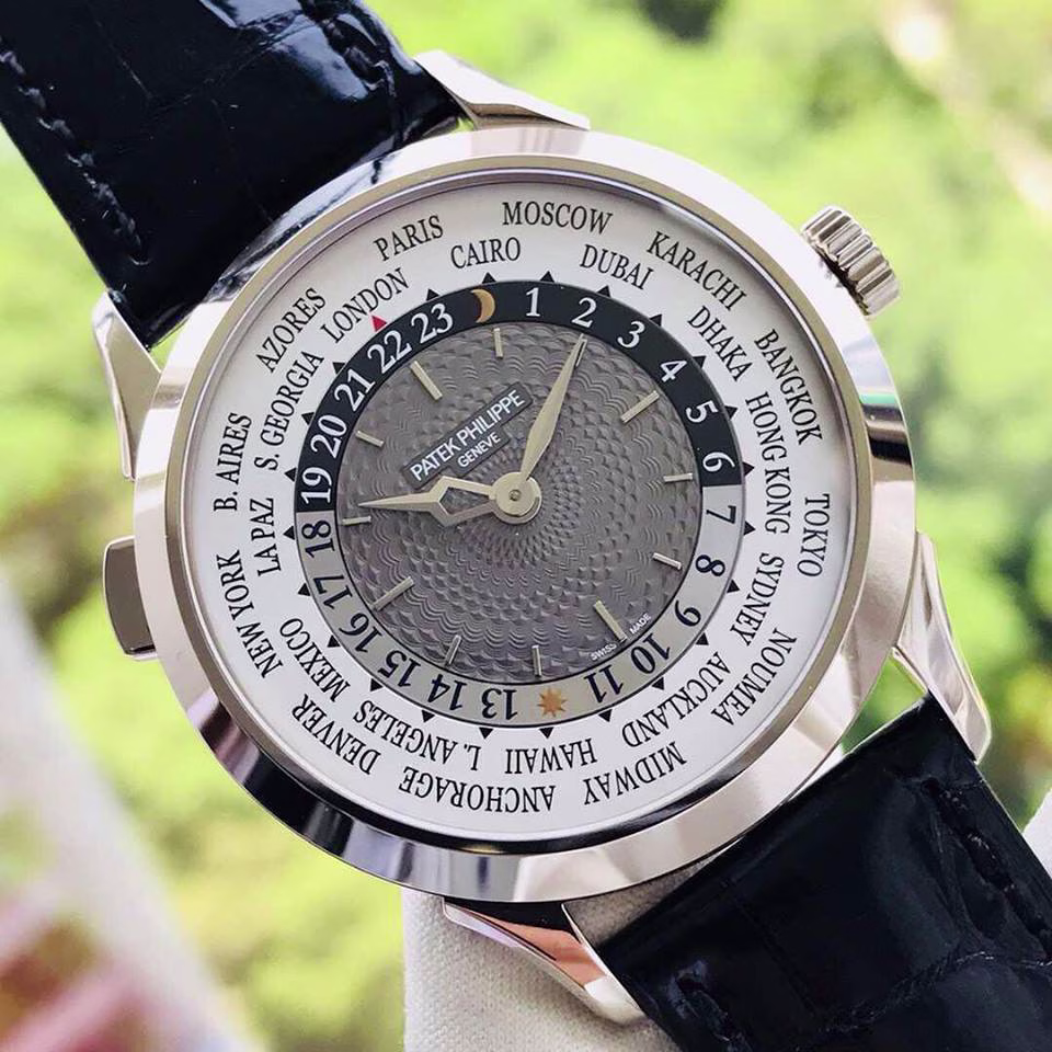 Patek Philippe 5230R,G - Image 3