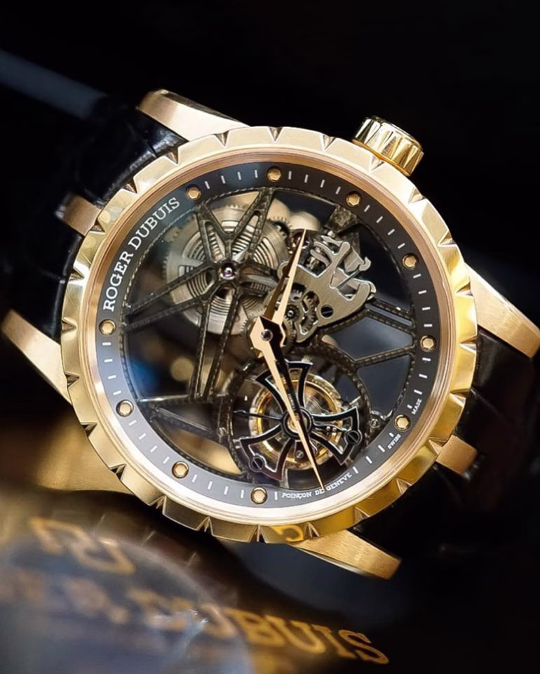 Roger Dubuis Excalibur Skeleton Flying Tourbillon - Image 2