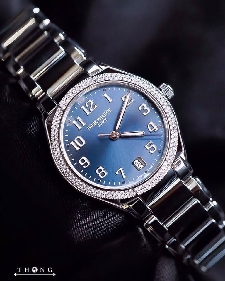 Patek Philippe 7300/1200A - Image 2