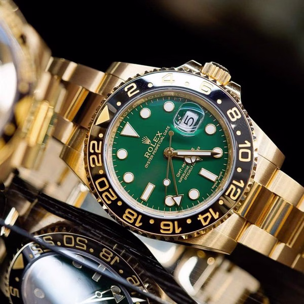 Rolex 116718LN YG