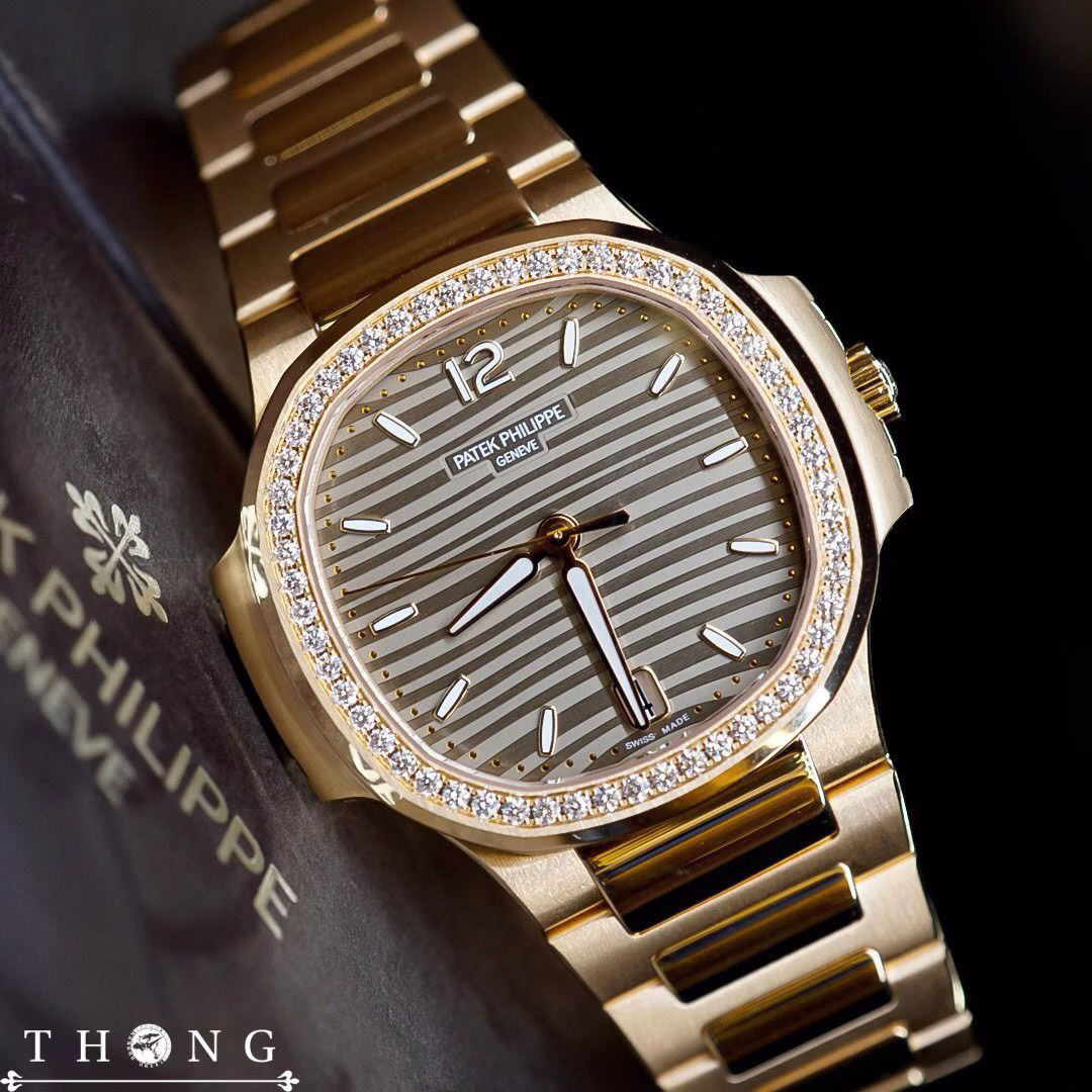 Patek 7118/1200R-010