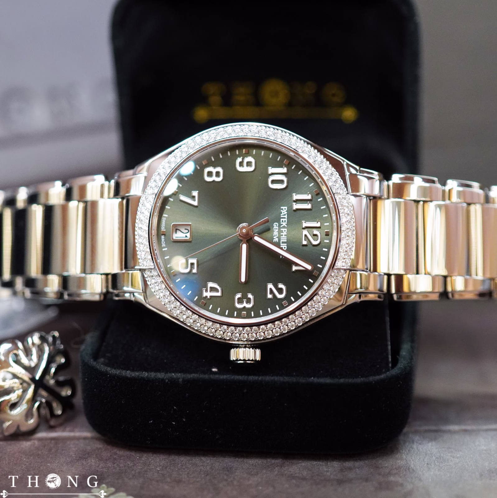 Patek 7300/1200a-011