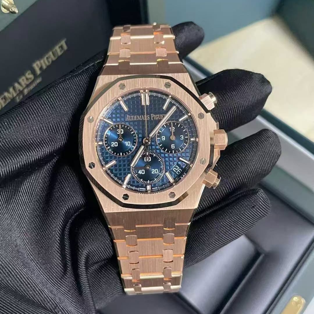 Audemars Piguet Royal Oak Flyback Chronograph Ref. 26240OR.OO.1320OR.06 (Blue Dial)