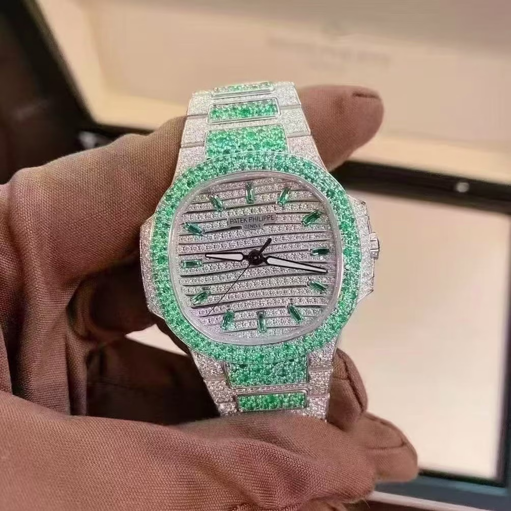 Patek Philippe Nautilus Ref. 7118/1453G-001