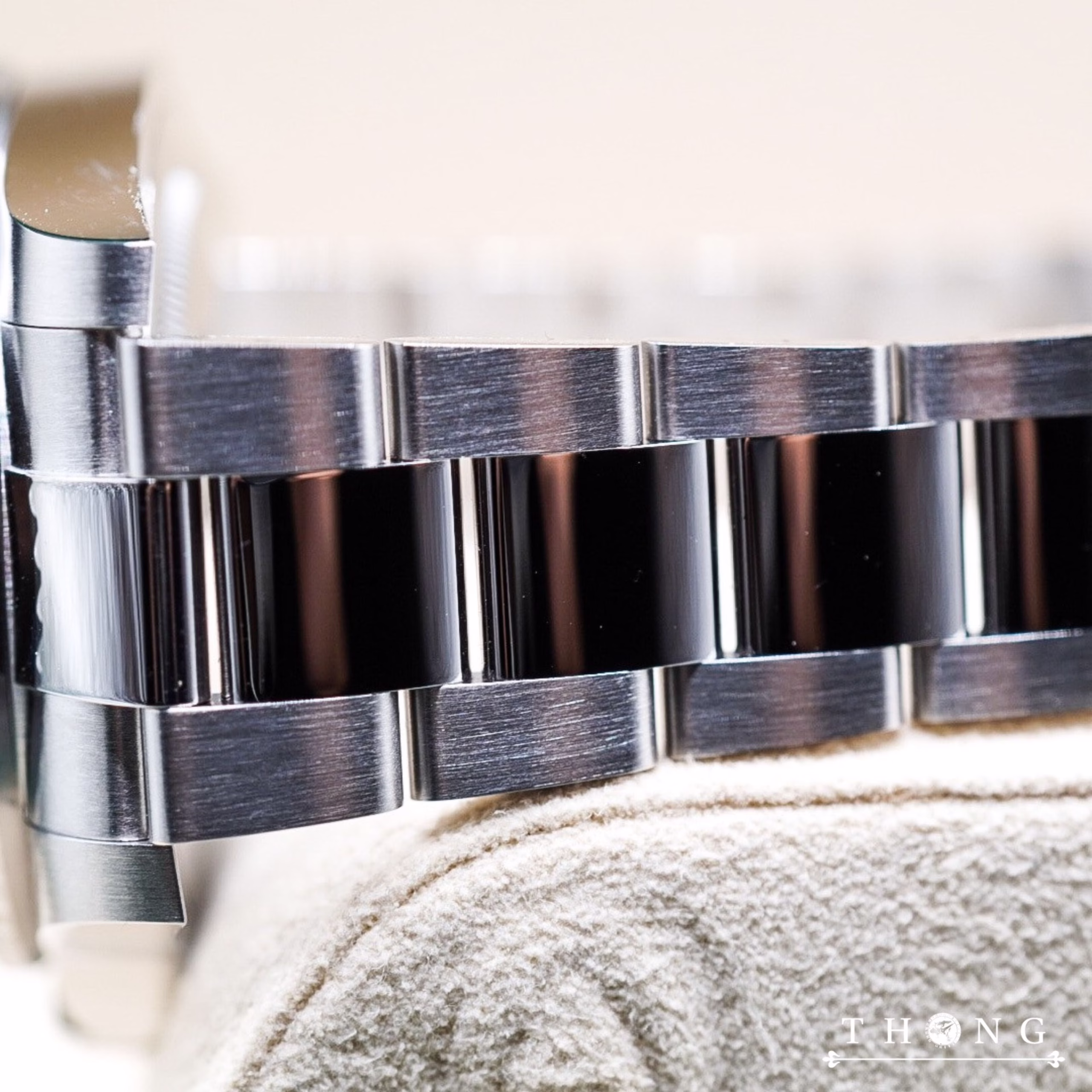 THONG Rolex GMT-Master II 126710BLRO-0002 Black "Pepsi" Oyster Bracelet