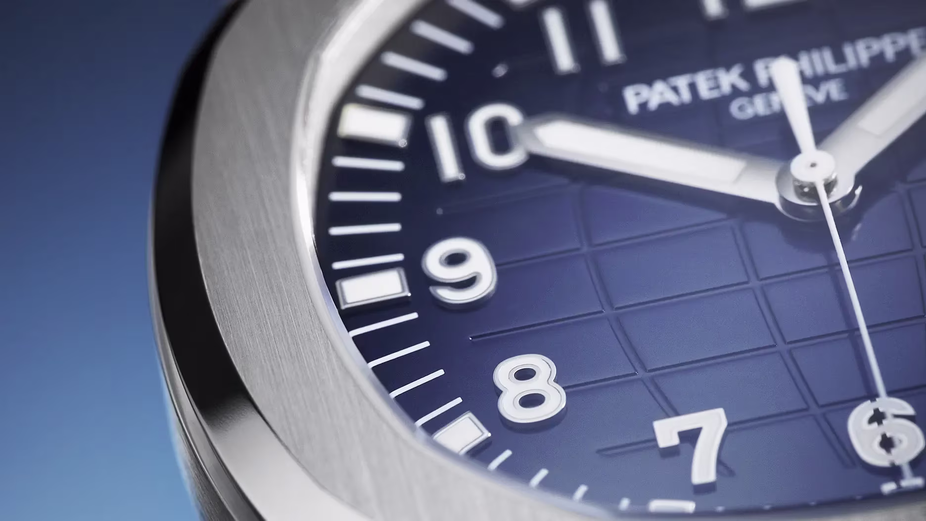 Patek Philippe Aquanaut "Jumbo" 5168G-001 Sunburst Blue - Image 16