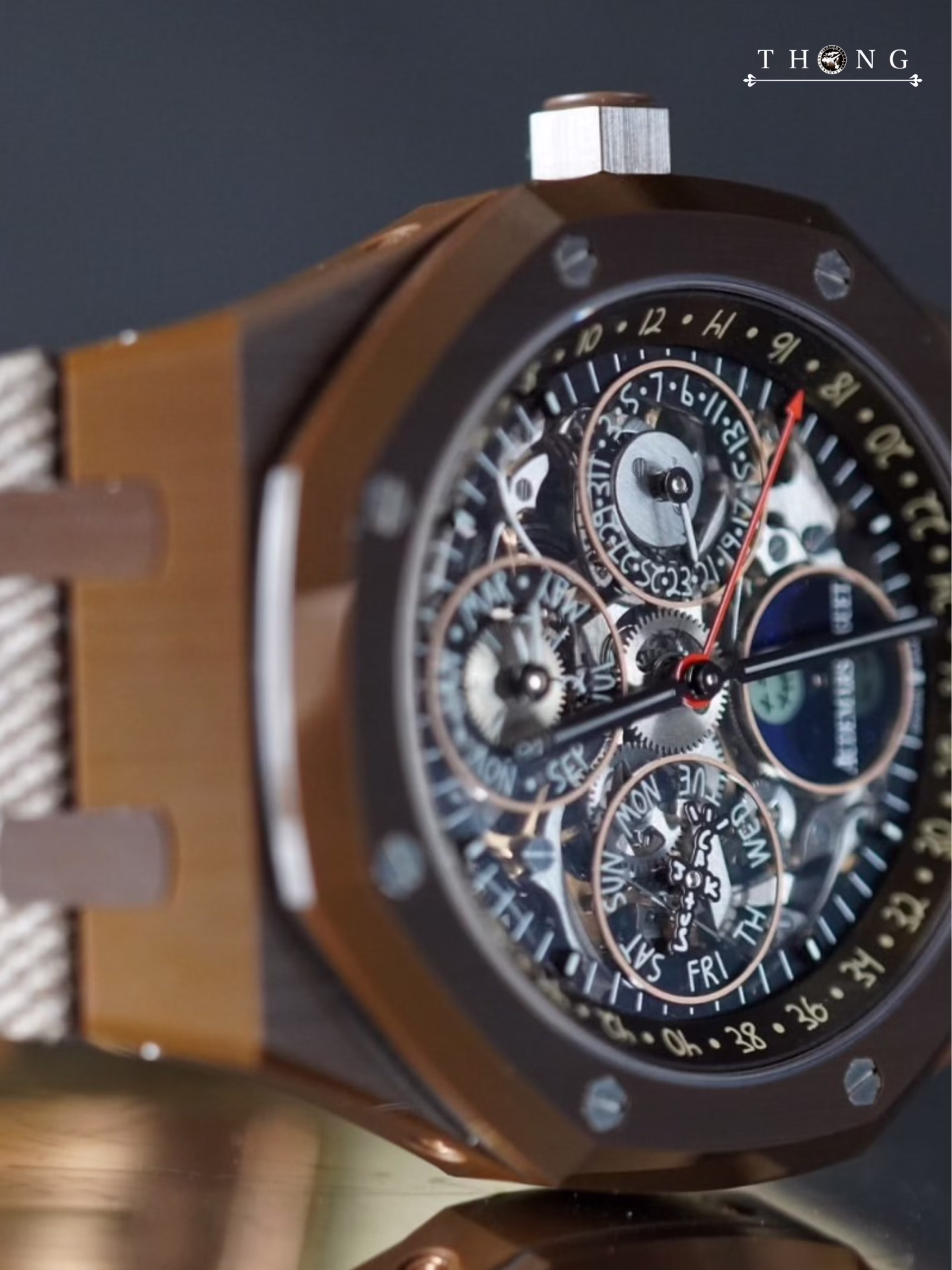 THONG THONG PATEK AP Royal Oak 26585CM.OO.D301VE.01 Cactus Jack Travis