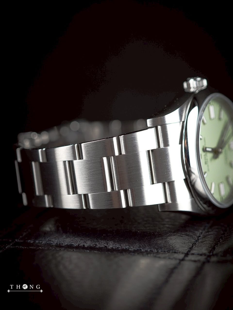Rolex Oyster Perpetual 36 126000-0011 Pistachio Green - Image 6