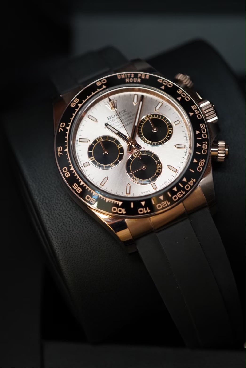 Rolex Cosmograph Daytona 40 126515LN-0006 Sundust THONG