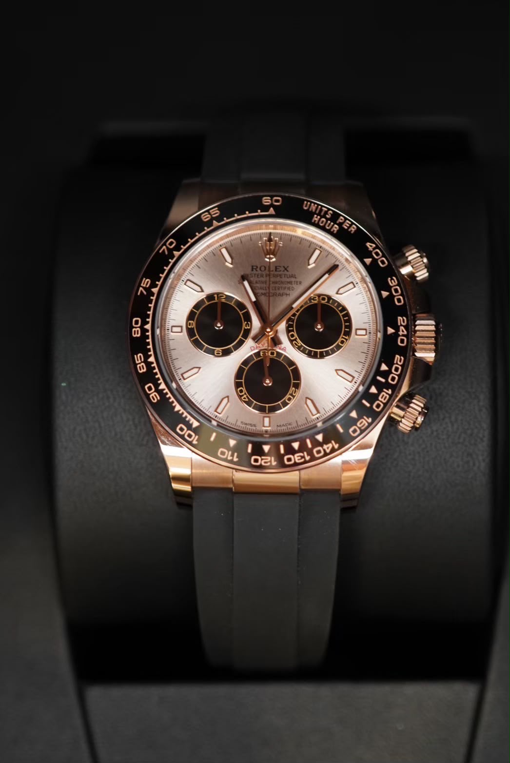 Rolex Cosmograph Daytona 40 126515LN-0006 Sundust THONG