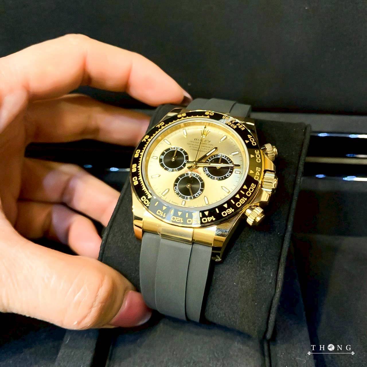 THONG Rolex Cosmograph Daytona 40 126518LN-0012 Champagne THONG