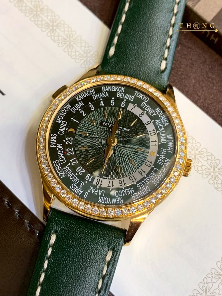 Patek Philippe Complications World Time 36 7130R-014 Olive Green - Image 5