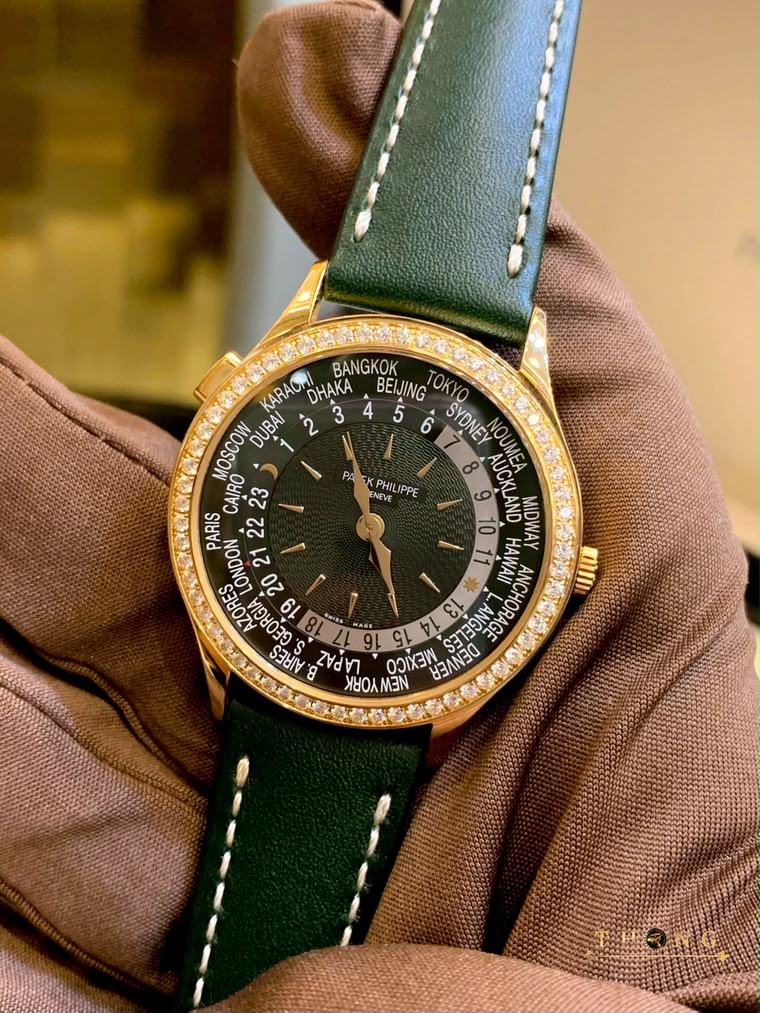 Patek Philippe Complications World Time 36 7130R-014 Olive Green - Image 7