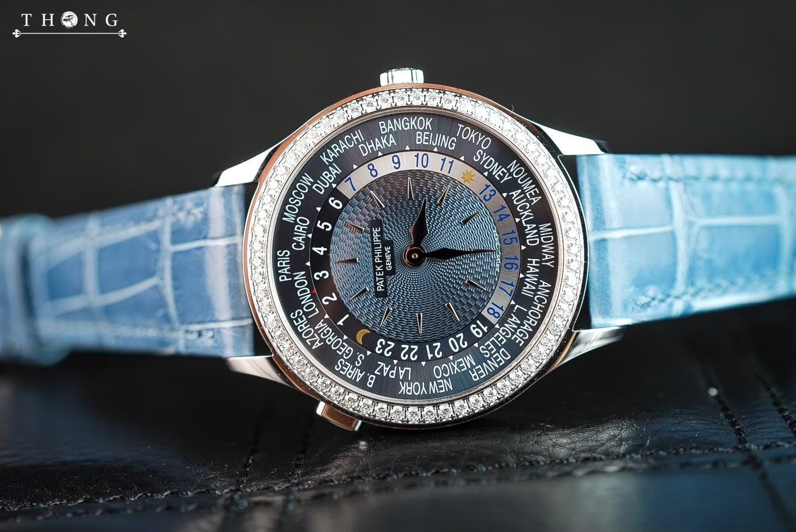 Patek Philippe Complications World Time 36 7130G-016 Blue-Gray - Image 2