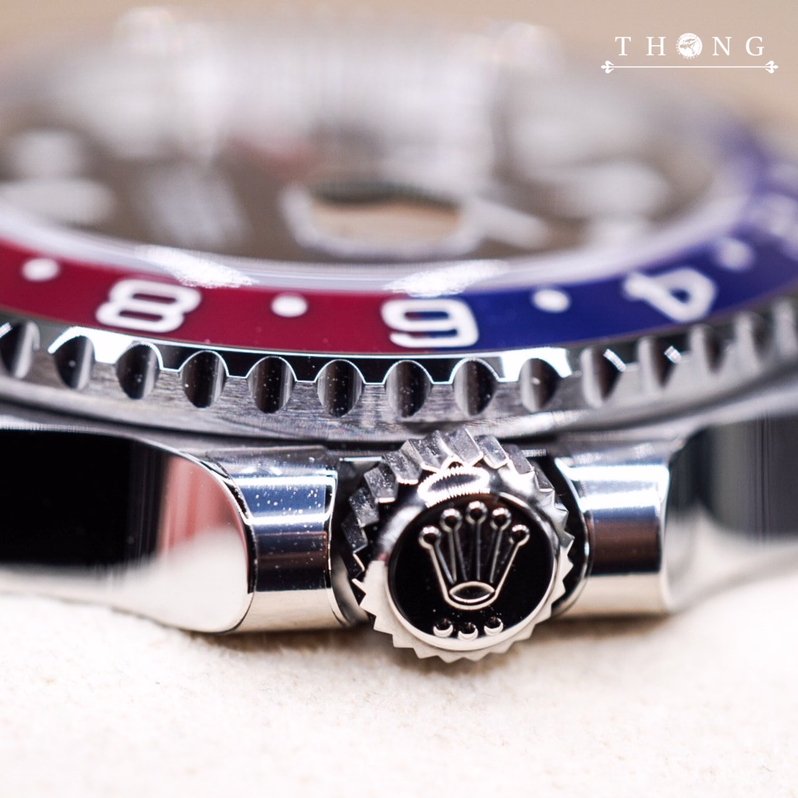 Crown THONG Rolex GMT-Master II 126710BLRO-0002 Black "Pepsi" Oyster