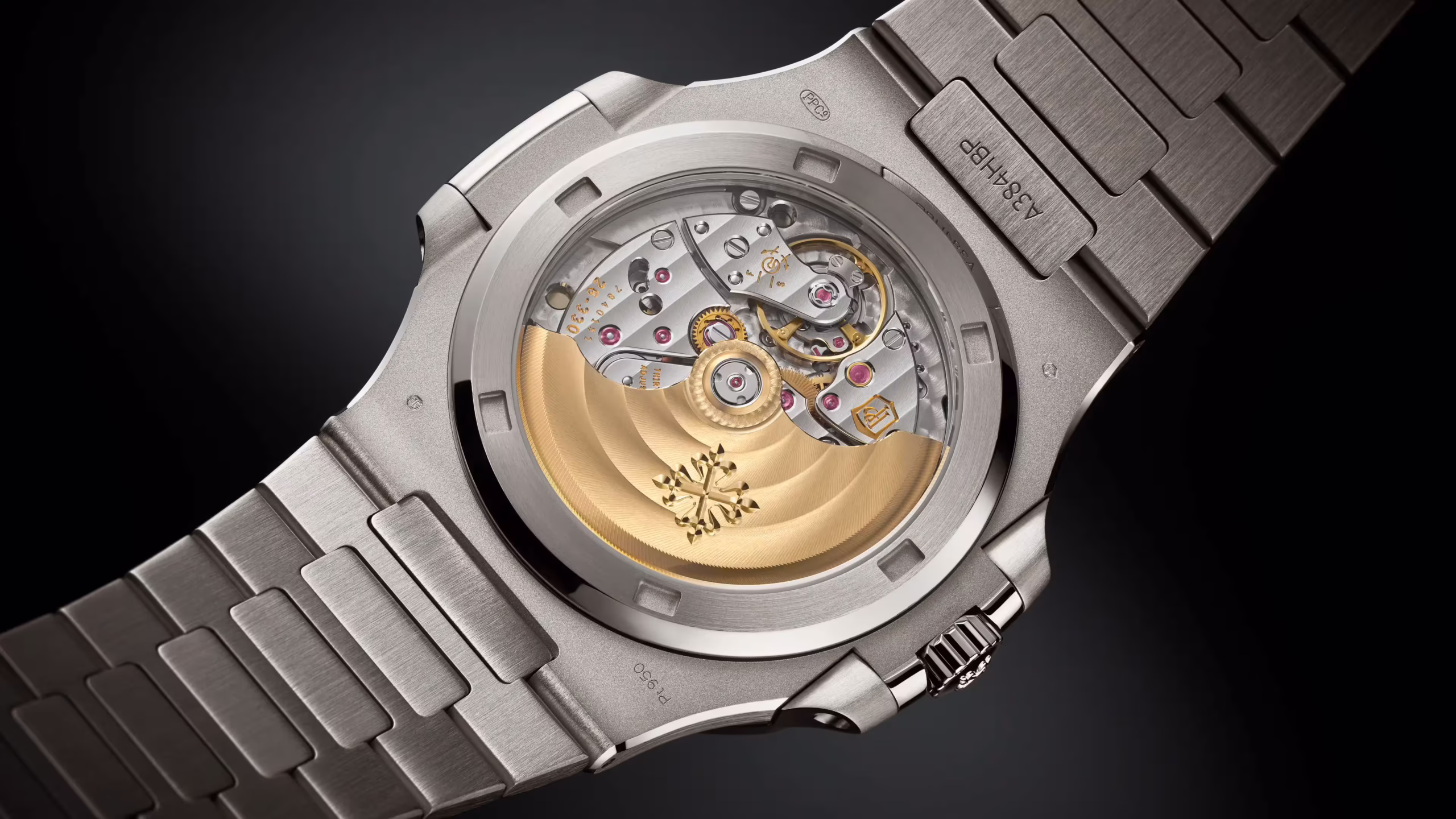 Patek Philippe Nautilus 5711/110P-001 Calibre 26-330 S C Sapphire Case Back