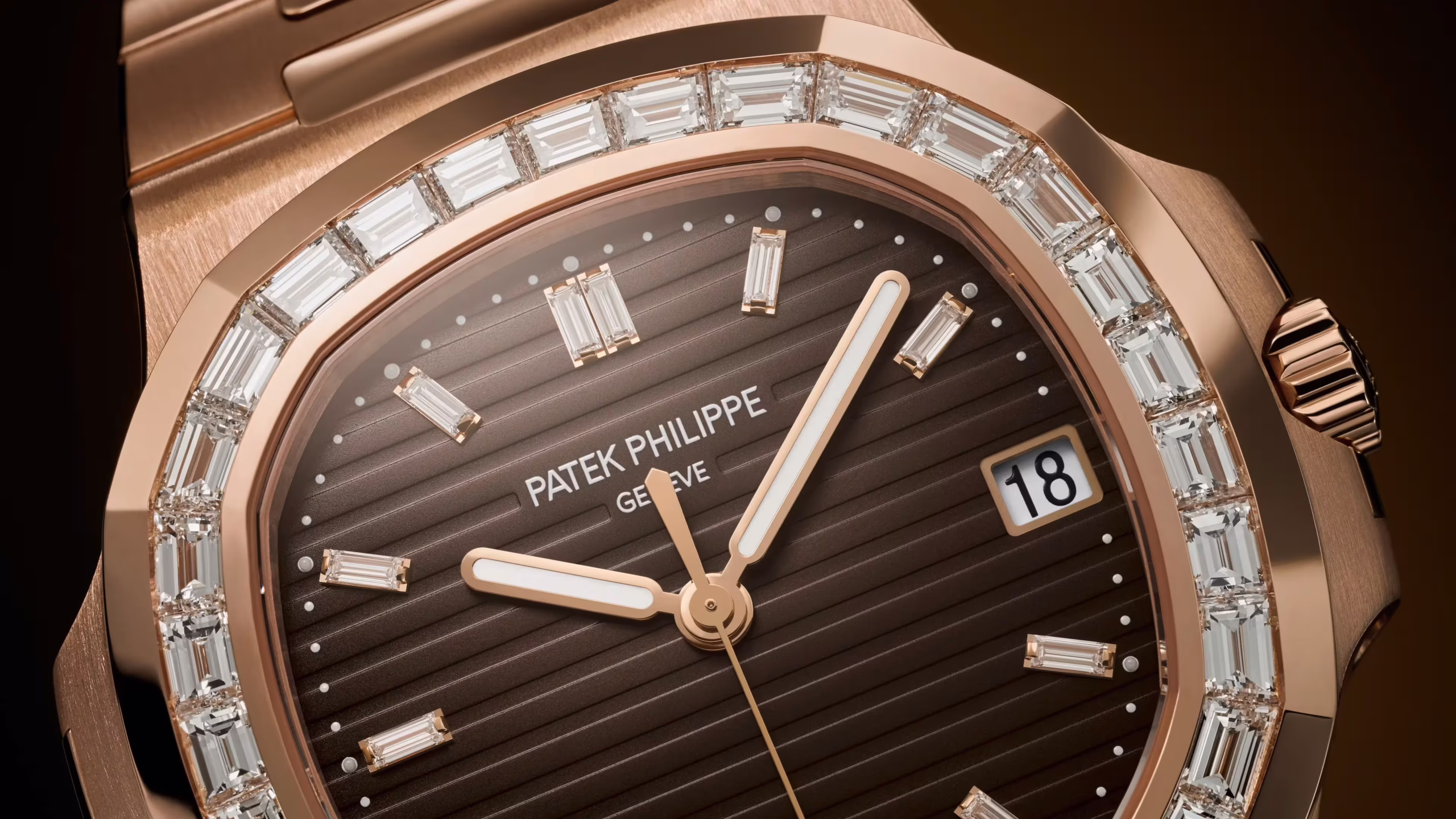 Patek Philippe Nautilus 5723/1R-010 Sunburst Brown