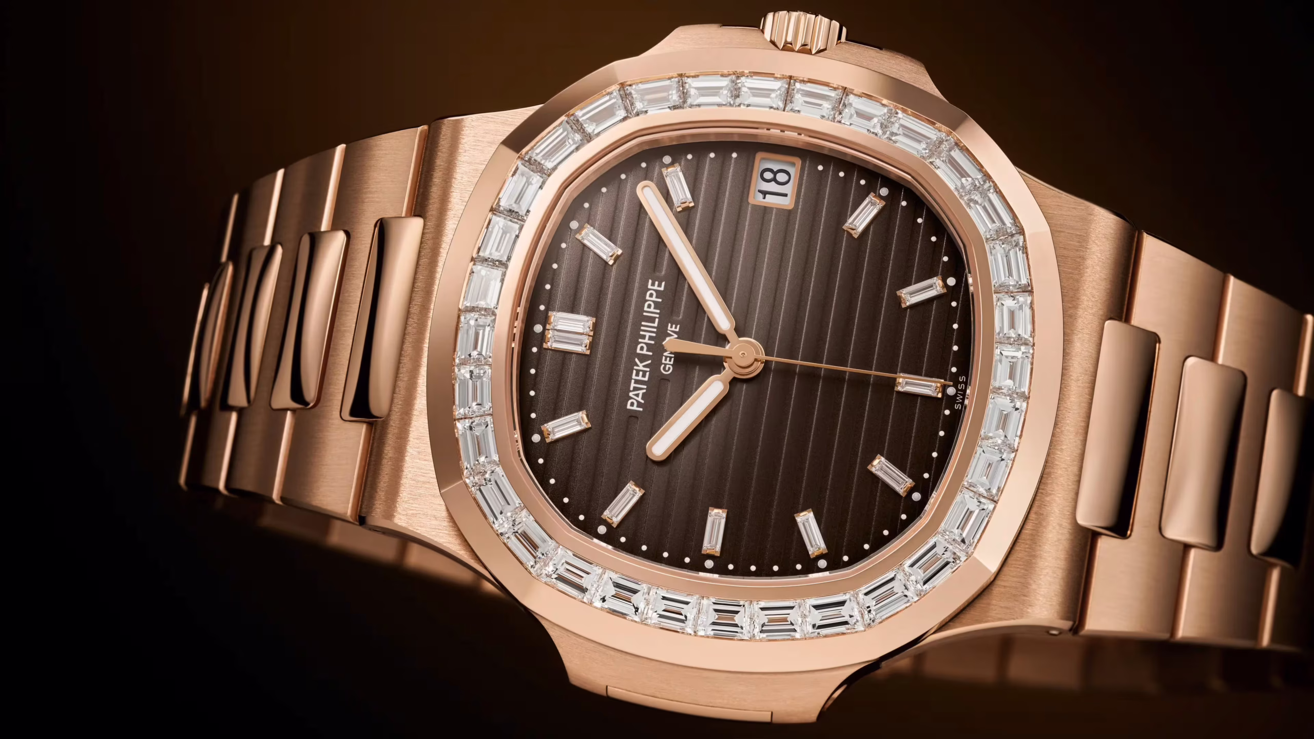 Patek Philippe Nautilus 5723/1R-010 Sunburst Brown